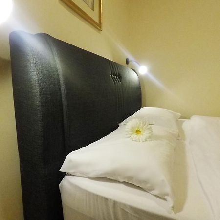 Goldbrick Hotel Bukit Bintang Kuala Lumpur Luaran gambar